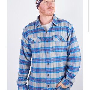 Patagonia M Fjord Flannel Shirt Plaid Andes Blue